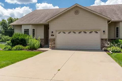 1513 Boulder Creek Ct, Rockford, IL 61108