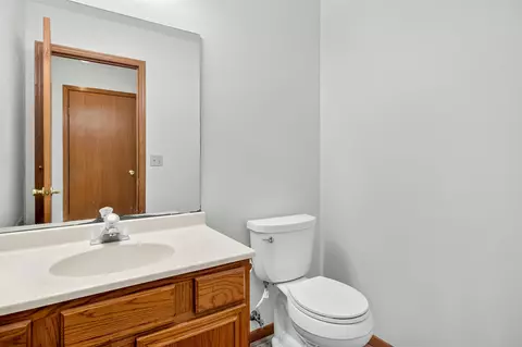Bath - 735 N Kristi Dr, Byron, IL 61010 photo 1 of 4