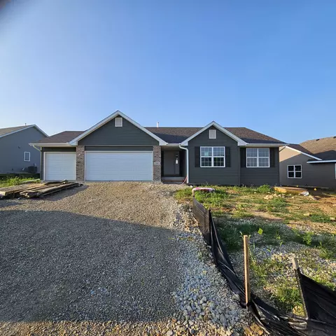 368 Whitetail Trl, Belvidere, IL 61008
