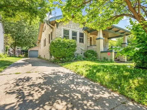 534 St Louis Ave, Rockford, IL 61104