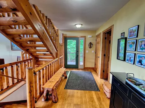 Entry Way - 23-99 Brighton Ct, Lanark, IL 61046 photo 1 of 2