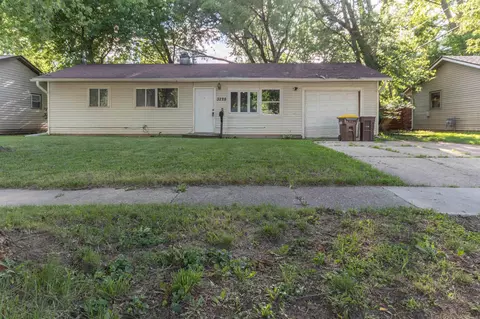 3228 Idlewood Ter, Rockford, IL 61101
