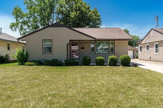 2328 Sharon Ave, Rockford, IL 61103