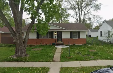 3303 Liberty Dr, Rockford, IL 61101