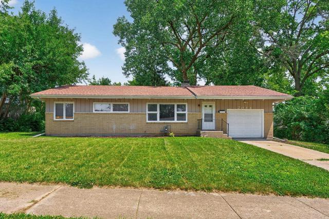 2014 24th St, Rockford, IL 61108
