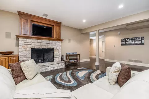 Living - 7 A152 Teepee Ct, Apple River, IL 61001 photo 5 of 5