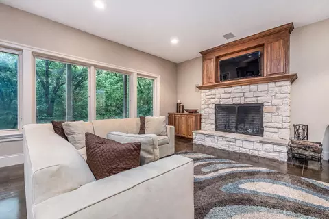 Living - 7 A152 Teepee Ct, Apple River, IL 61001 photo 4 of 5