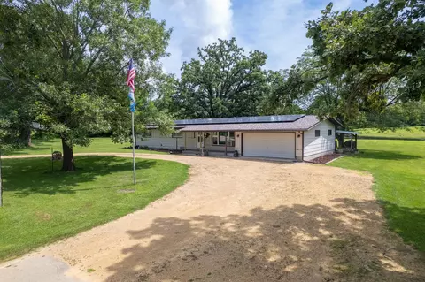 3365 N Blackhawk Rd, Oregon, IL 61061