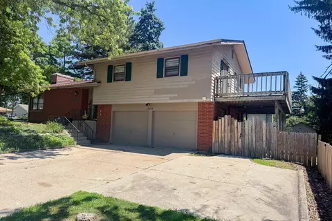 3223 Basswood St, Rockford, IL 61114