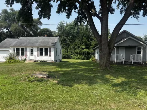 3820-3824 Sandy Hollow Rd, Rockford, IL 61109
