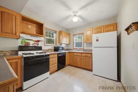 417 2nd Ave, Dixon, IL 61021 photo 10