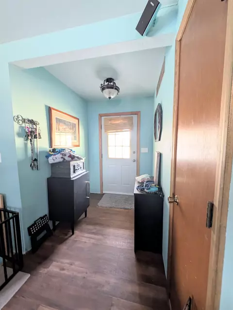 Entry Way - 4367 Straw Ln, Roscoe, IL 61073 photo 1 of 1