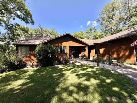 Exterior - 21 Timber Shore Dr # -9, Lanark, IL 61046 photo 8 of 15