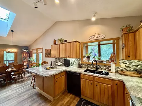 Kitchen - 21 Timber Shore Dr # -9, Lanark, IL 61046 photo 2 of 4