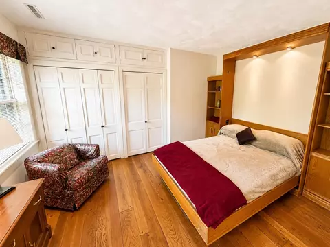 Bedroom - 7328 Kinnikinnick Dr, Roscoe, IL 61073 photo 7 of 14
