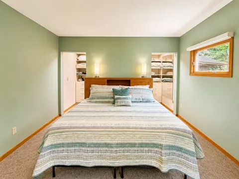 Bedroom - 7328 Kinnikinnick Dr, Roscoe, IL 61073 photo 14 of 14