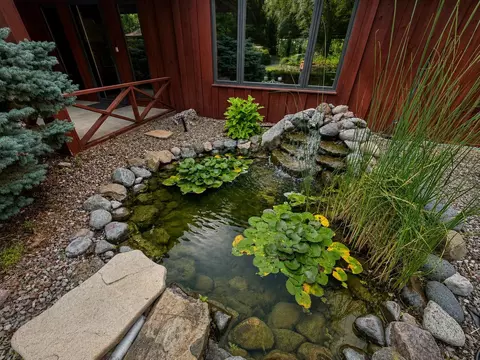 Exterior - 7328 Kinnikinnick Dr, Roscoe, IL 61073 photo 5 of 17