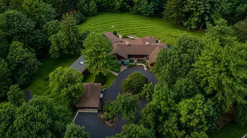 View/Area - 7328 Kinnikinnick Dr, Roscoe, IL 61073 photo 1 of 5