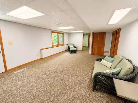 Living - 7328 Kinnikinnick Dr, Roscoe, IL 61073 photo 13 of 14