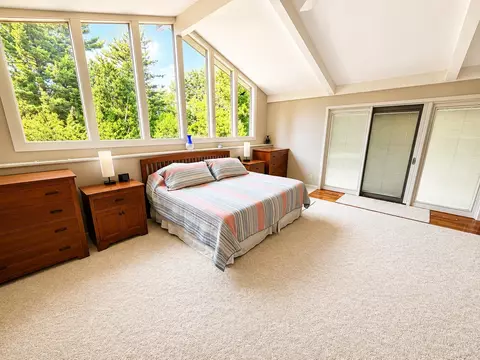 Bedroom - 7328 Kinnikinnick Dr, Roscoe, IL 61073 photo 11 of 14