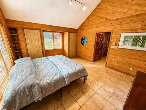 Bedroom - 7328 Kinnikinnick Dr, Roscoe, IL 61073 photo 1 of 14