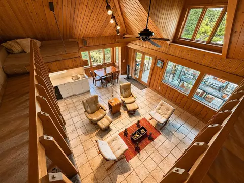 Living - 7328 Kinnikinnick Dr, Roscoe, IL 61073 photo 9 of 14