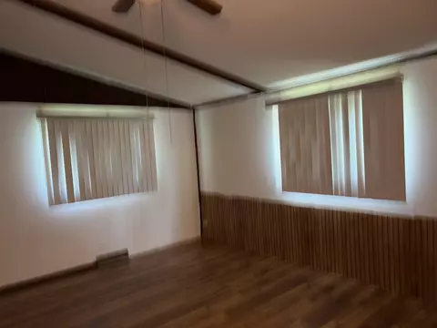 Living - 1367 Robert Dr, Freeport, IL 61032 photo 1 of 3