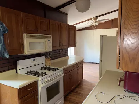 Kitchen - 1367 Robert Dr, Freeport, IL 61032 photo 2 of 2