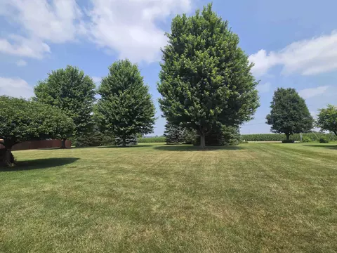 Exterior - 6628 Lindbloom Ln, Cherry Valley, IL 61016 photo 8 of 8