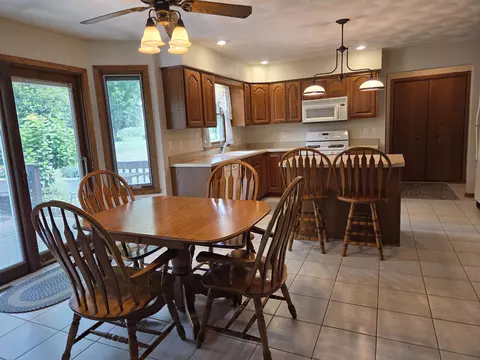 Kitchen - 6628 Lindbloom Ln, Cherry Valley, IL 61016 photo 1 of 2