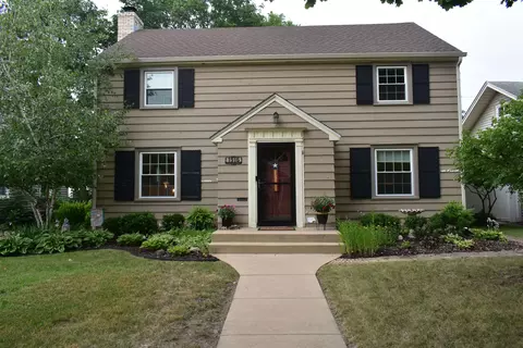 1916 Melrose St, Rockford, IL 61103