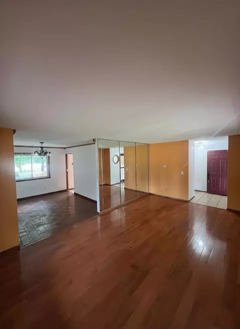 Living - 11128 Cedarbrook Rd, Roscoe, IL 61073 photo 1 of 2