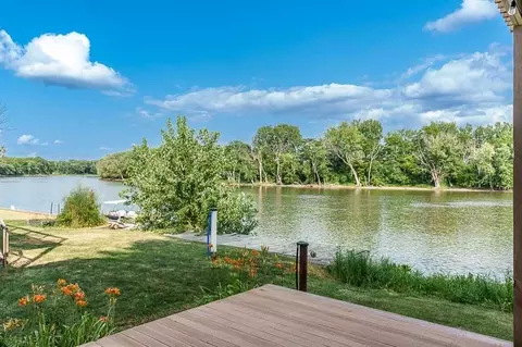 View/Area - 11101 Edgemere Ter, Roscoe, IL 61073 photo 1 of 14