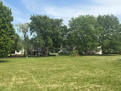 404 Lamplighter Loop SE, Poplar Grove, IL 61065
