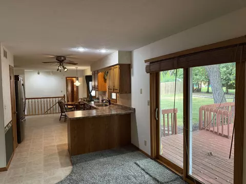 Other - 2109 W Cimarron Dr, Freeport, IL 61032 photo 2 of 8