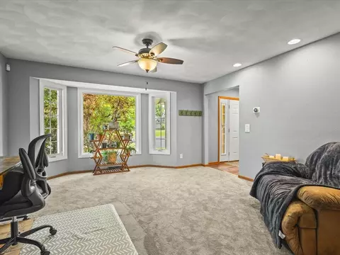 6937 N Summit Dr, Byron, IL 61010 photo 13