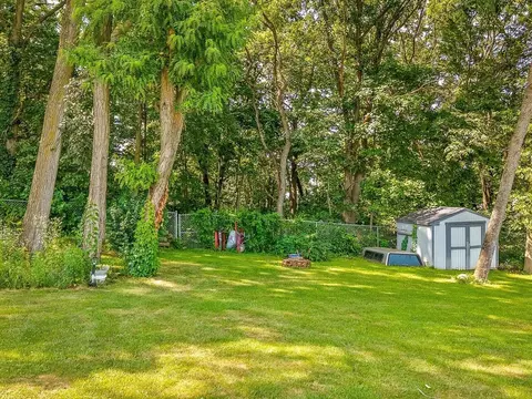 6937 N Summit Dr, Byron, IL 61010 photo 9