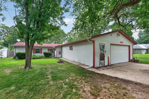 3646 Algonquin Blvd, Rockford, IL 61102