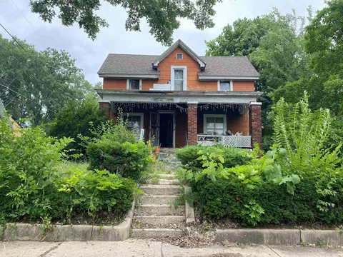 1418 Rural St, Rockford, IL 61107