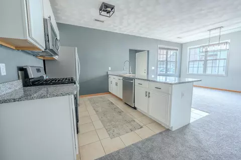 Kitchen - 10164 Monarch Rd UNIT 2, Roscoe, IL 61073 photo 1 of 2