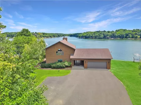 27-43 Ridgeview Dr, Lanark, IL 61046 photo 2