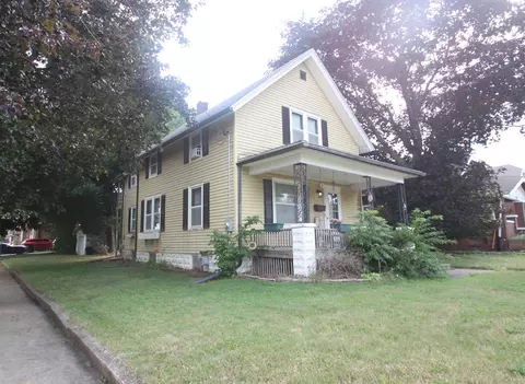 1304 Montague St, Rockford, IL 61102