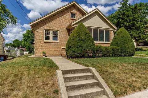 626 Smith Ave, Rockford, IL 61107