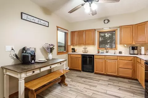 Kitchen - 7018 Best Rd, Pecatonica, IL 61063 photo 4 of 4
