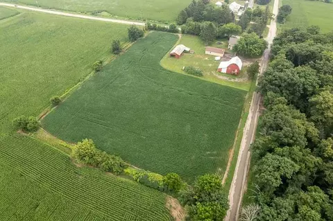 View/Area - 7018 Best Rd, Pecatonica, IL 61063 photo 3 of 10