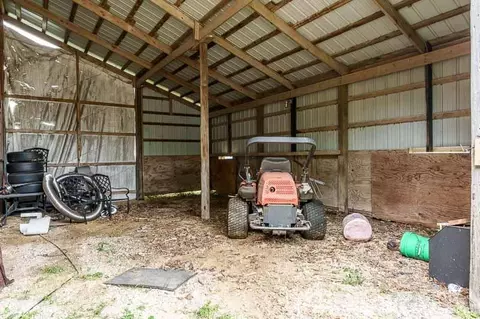 Exterior - 7018 Best Rd, Pecatonica, IL 61063 photo 10 of 10