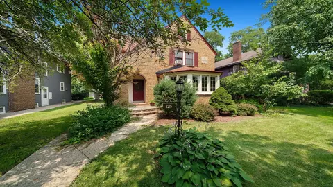 1218 Harlem Blvd, Rockford, IL 61103