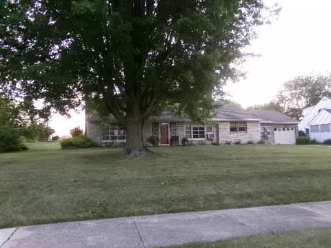 1104 Benson Blvd, Freeport, IL 61032