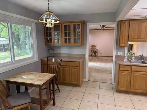 Dining - 2282 Shepard Dr, Freeport, IL 61032 photo 1 of 1