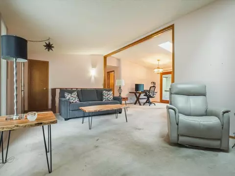 336 Forestcliff Cir, Lake Summerset, IL 61019 photo 14